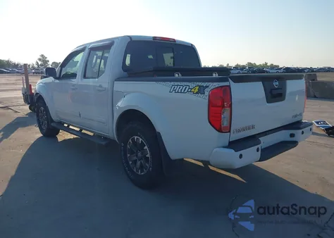 2015 Nissan Frontier Pro-4X из США, поврежденный, VIN 1N6AD0EV8FN705988